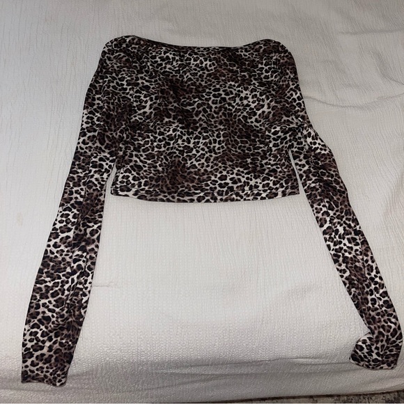 Leopard Print Top - Picture 2 of 2